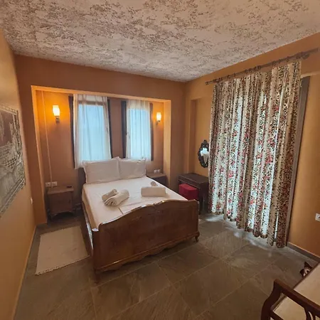 Anastasia Villa
